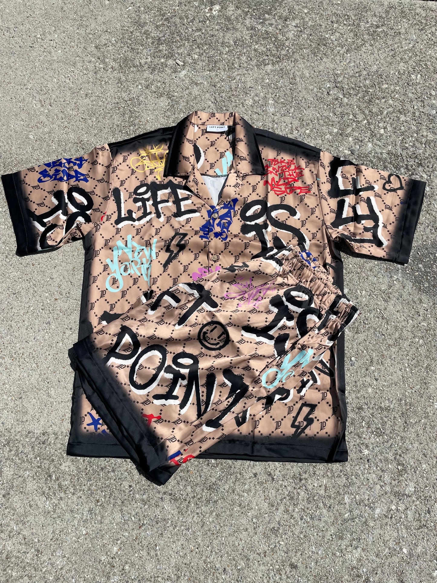 Brown Graffiti Set